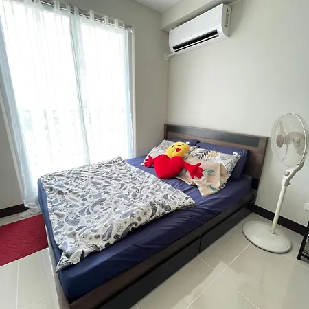 Cozy Studio Unit With Balcony